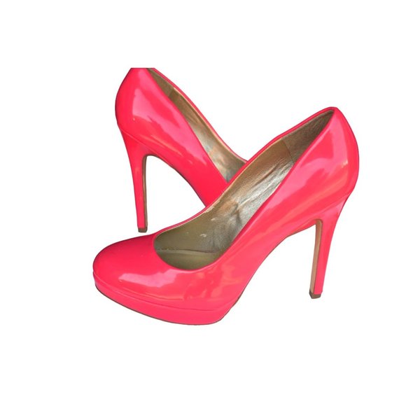 *SOLD Women's Vintage G by Guess Pink Patent Leather Platform Pump 5in Heel 8M - Picture 2 of 11